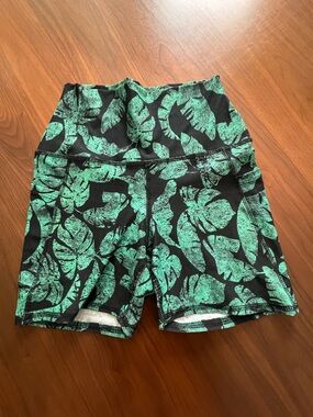 Evolution and Creation Women's Athletic Shorts - Black and Green Size S